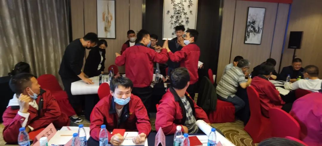 促提升，強(qiáng)管理！冠科集團(tuán)舉辦管理層領(lǐng)導(dǎo)力培訓(xùn)