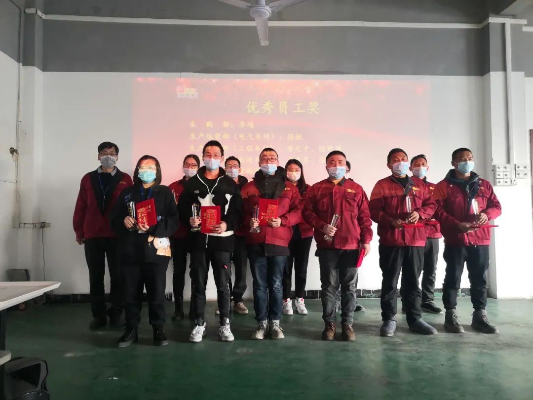 拓路前行 贏戰(zhàn)兔年！蘇州冠科工業(yè)設(shè)備有限公司舉辦2023年年會慶典